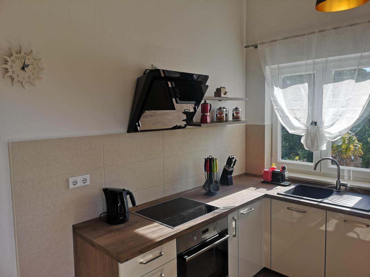 Apartment Nada 2 Malinska Bagian luar foto